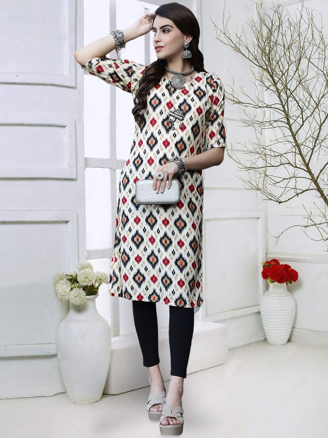 

7Threads Geometric Printed Round Neck Straight Kurta, White