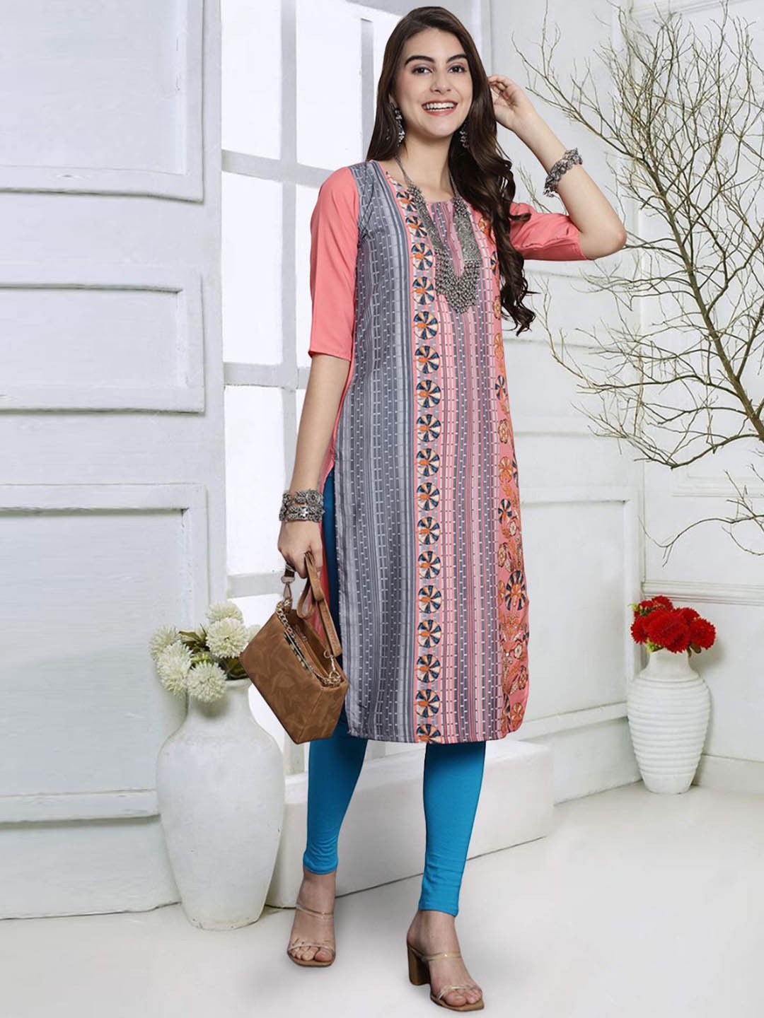 

7Threads Geometric Printed Straight Kurta, Pink