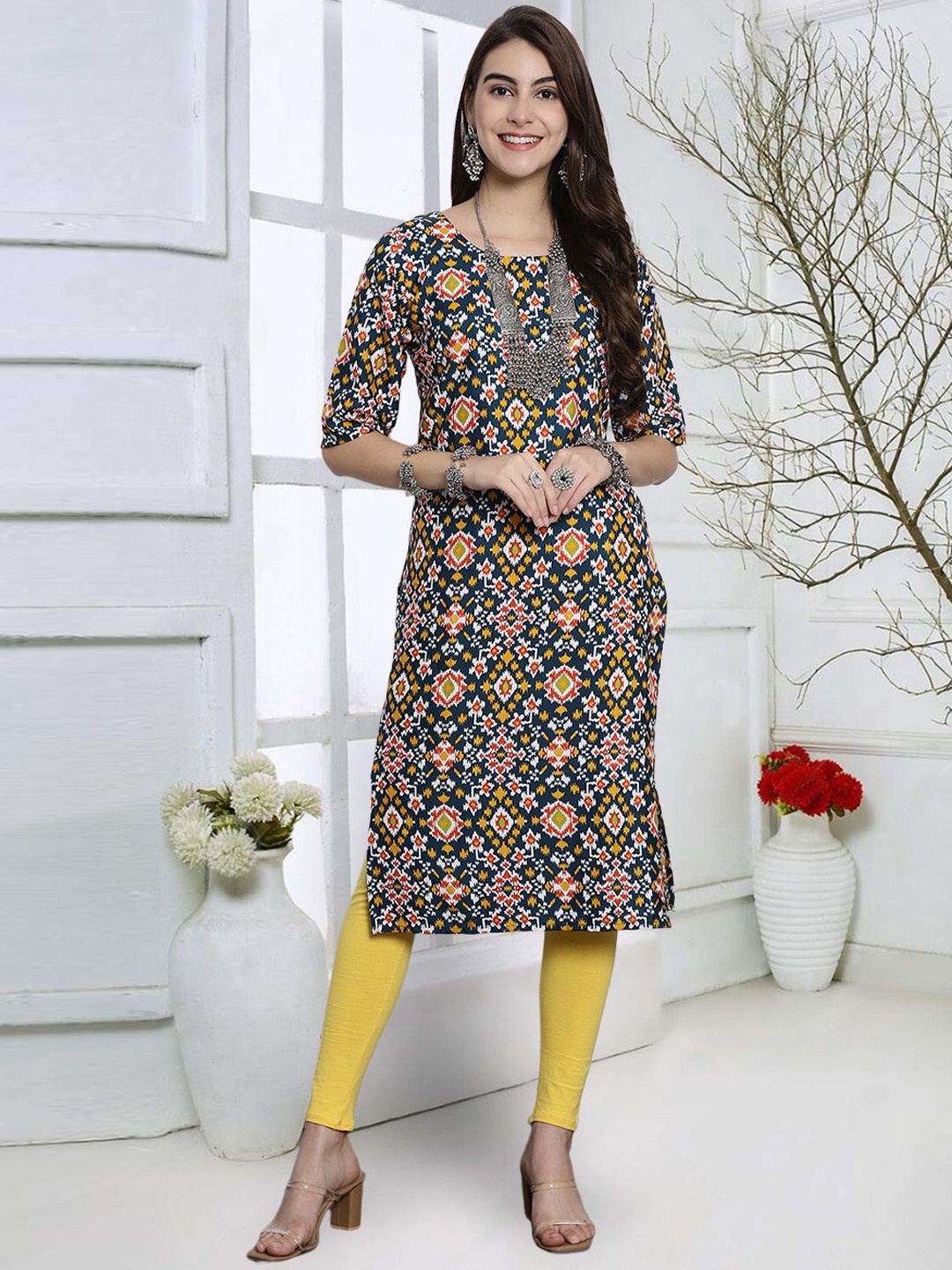 

7Threads Geometric Printed Round Neck Straight Kurta, Blue