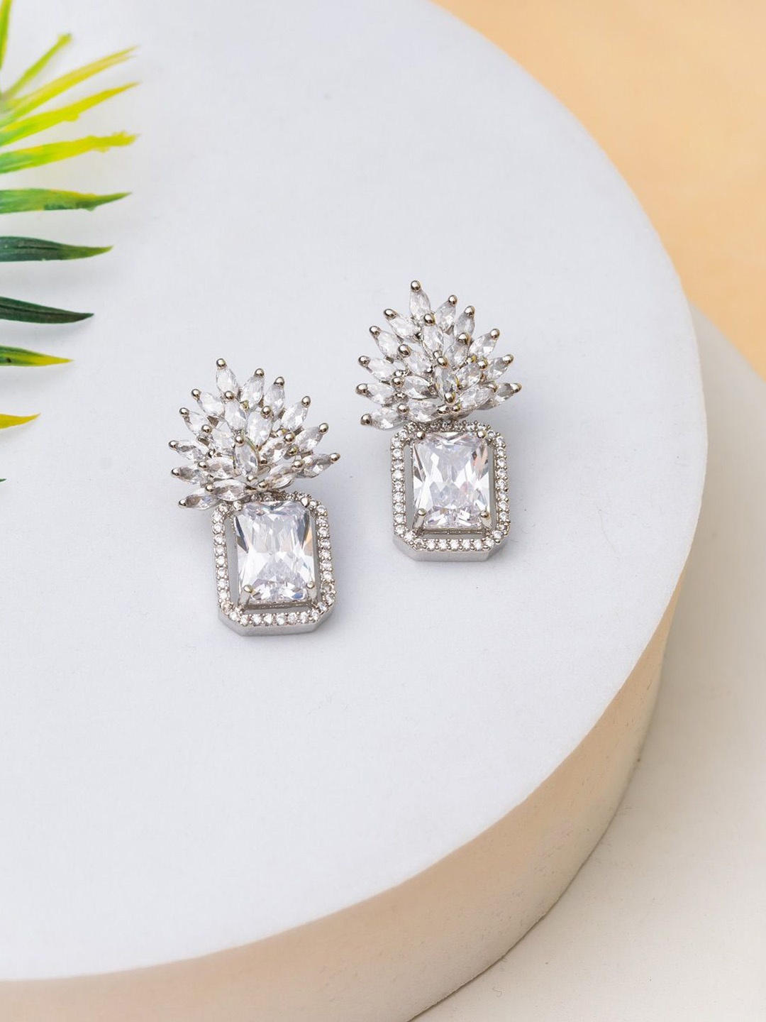 

PUTSTYLE Silver-Plated Cubic Zirconia & American Diamond Studded Studs Earrings