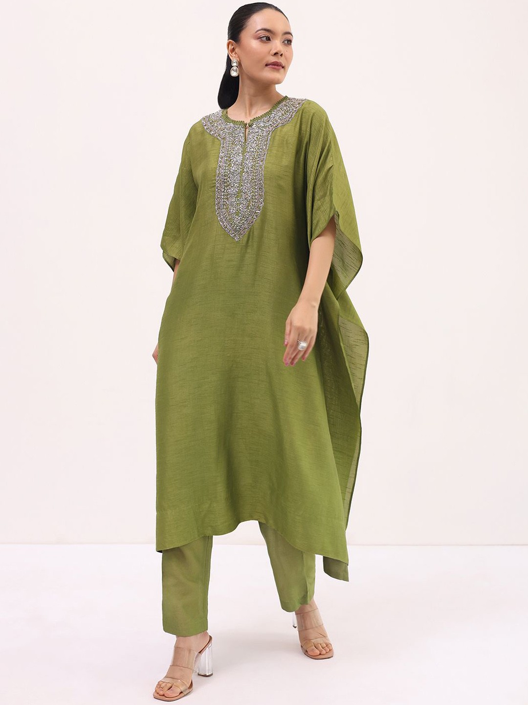 

KALKI Fashion Ethnic Motifs Yoke Design Thread Work Kaftan Kurta with Trousers, Green