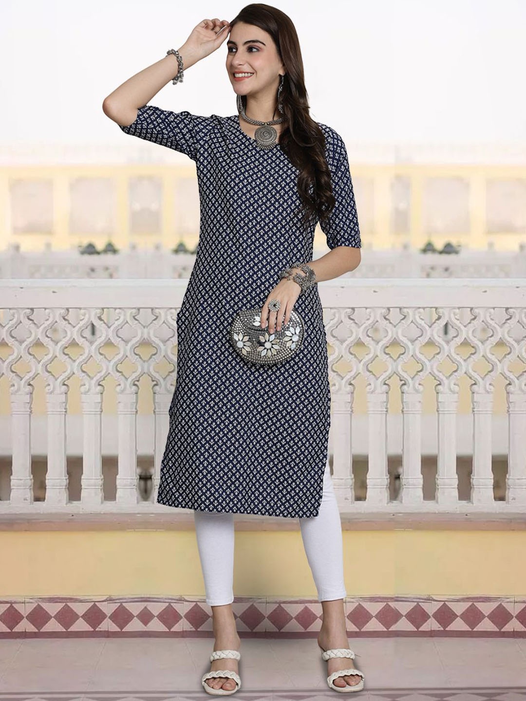 

7Threads Ethnic Motifs Printed Round Neck Crepe Straight Kurta, Navy blue