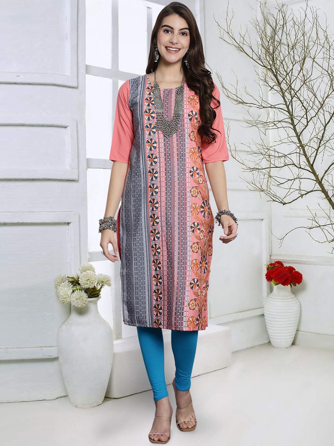 

7Threads Ethnic Motifs Printed Round Neck Crepe Straight Kurta, Pink