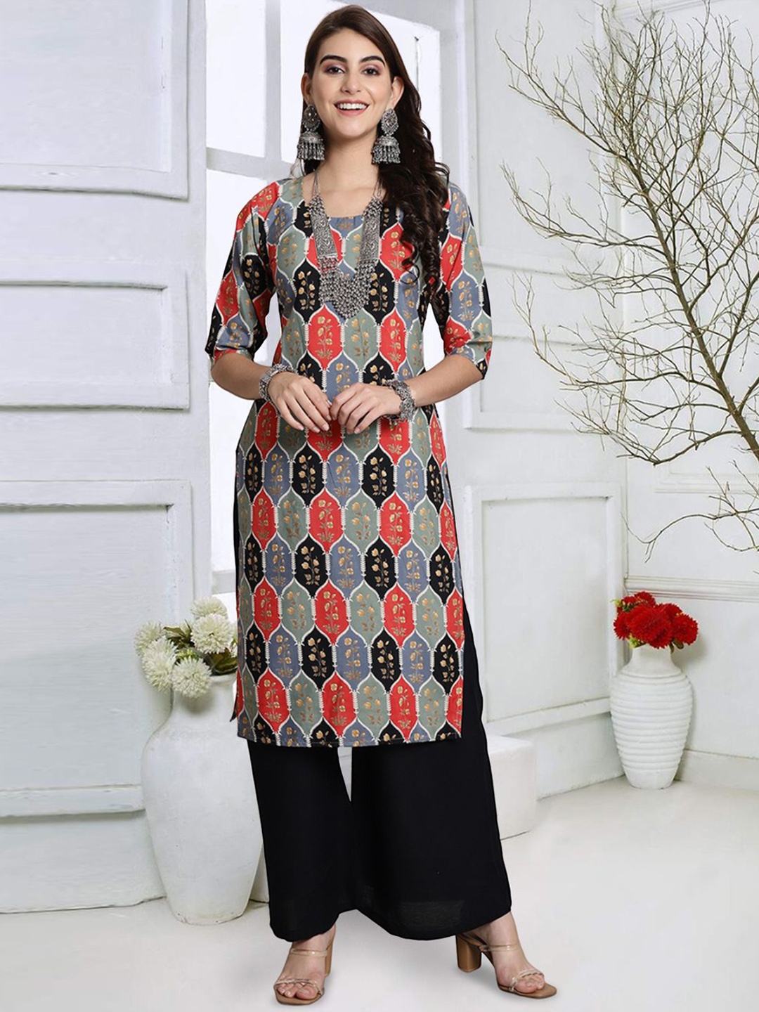 

7Threads Women Geometric Printed Keyhole Neck Thread Work Floral Crepe Kurta, Multi