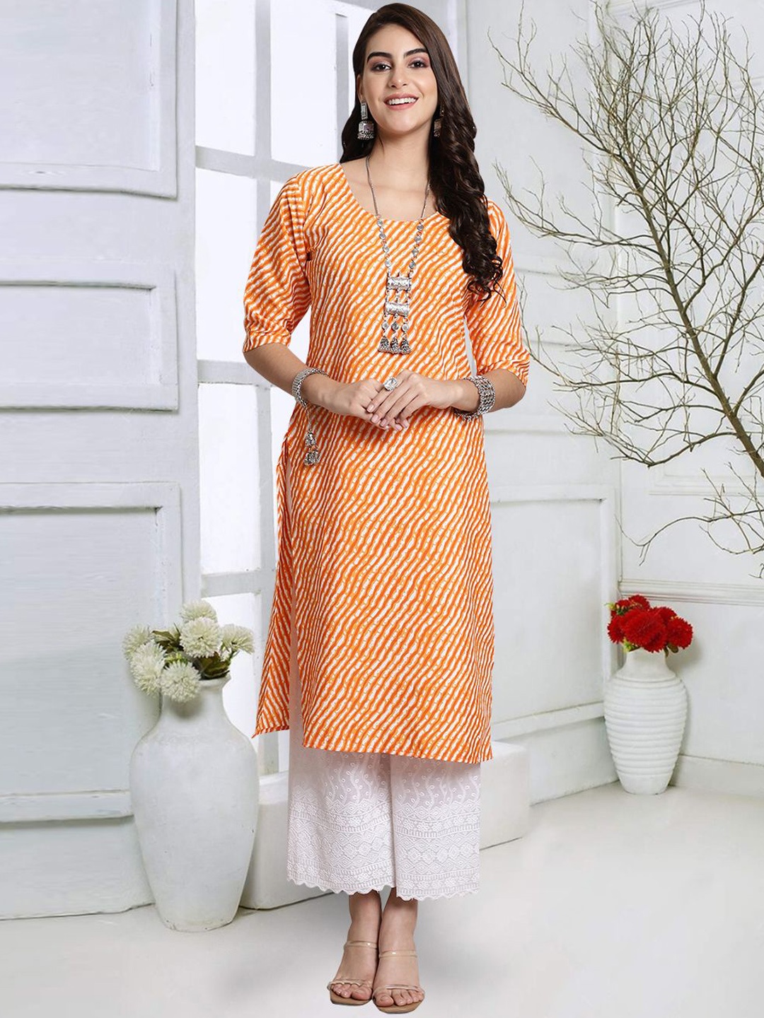 

7Threads Striped Printed Round Neck Straight Kurta, Orange