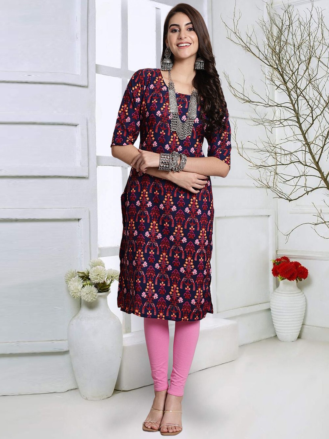 

7Threads Ethnic Motifs Printed Round Neck Straight Kurta, Maroon