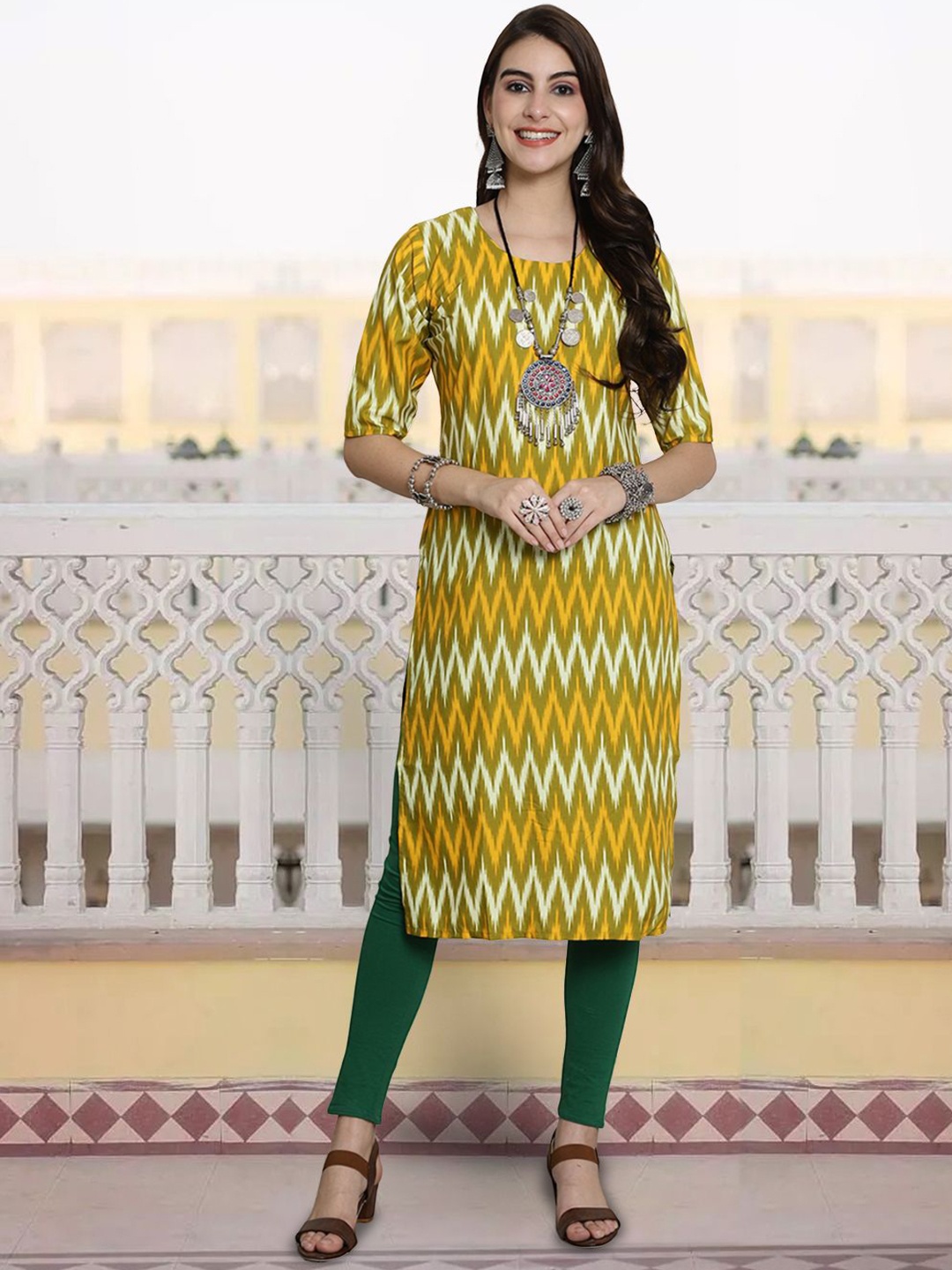 

7Threads Geometric Printed Regular Crepe Straight Kurta, Yellow