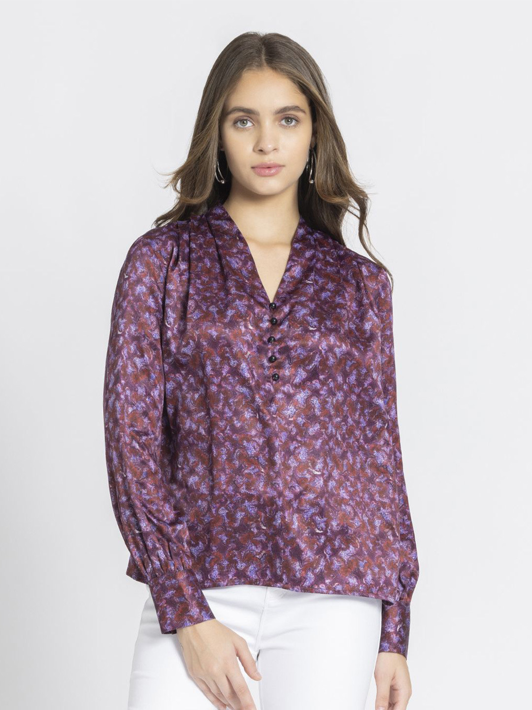 

SHAYE Women Abstract Printed V-Neck Top, Purple