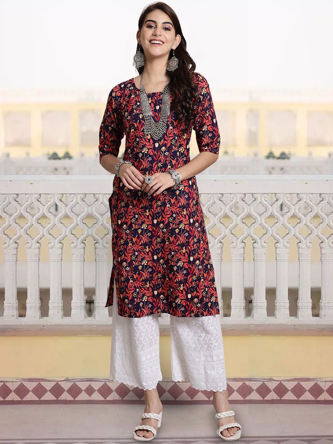 

7Threads Floral Printed Round Neck Straight Kurta, Red