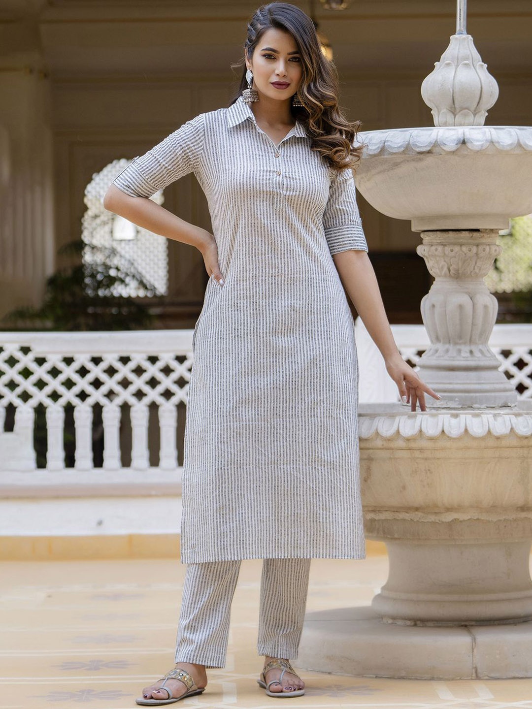 

antaran Striped Shirt Collar Pure Cotton Kurta with Trousers, White
