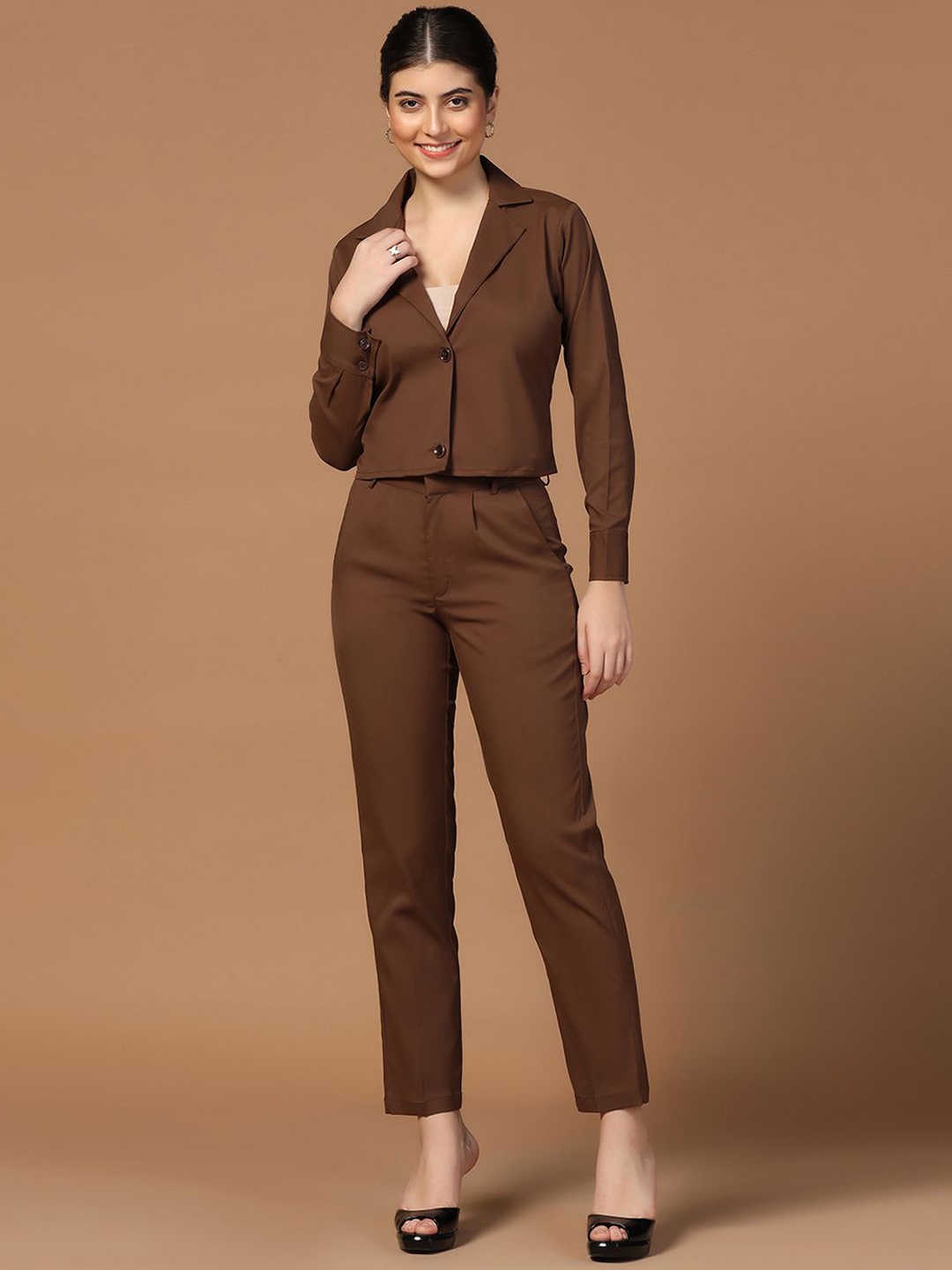 

TAHVO Lapel Collar Top & Trouser, Brown