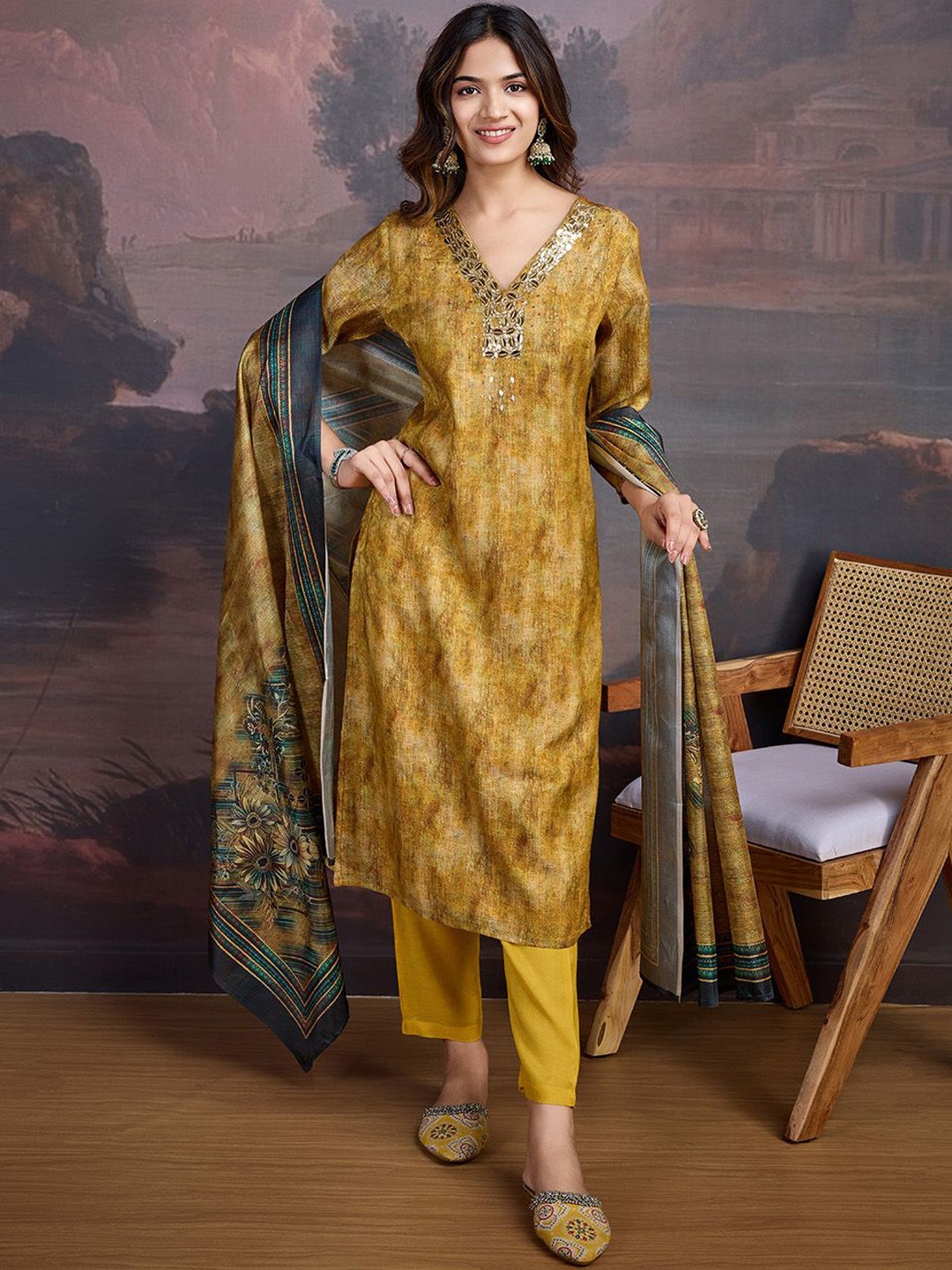 

House of Pataudi Geometric Printed Sequinned A-Line Kurta With Trouser & Dupatta, Brown