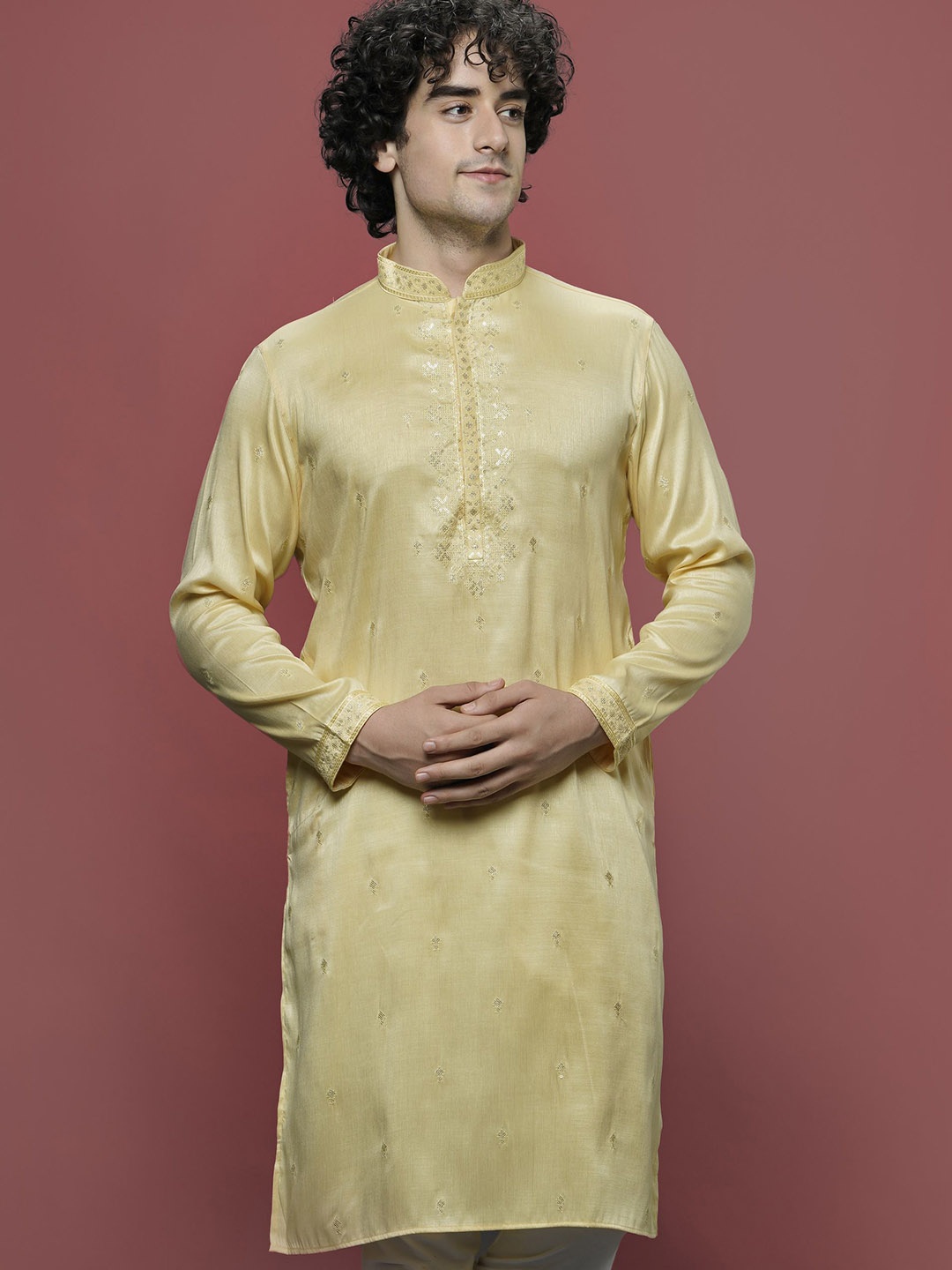 

MAAHI FABS Floral Embroidered Sequinned Mandarin Collar Cotton Silk Straight Kurta, Yellow