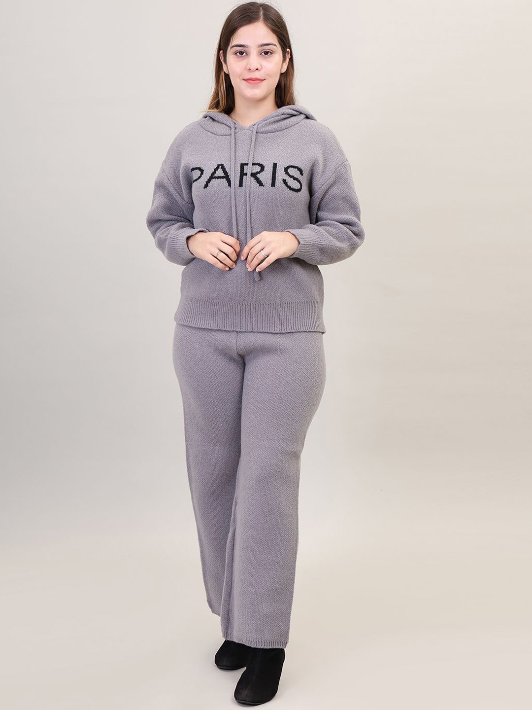 

Camey Hooded Woollen Sweatshirt With Trouser, Grey