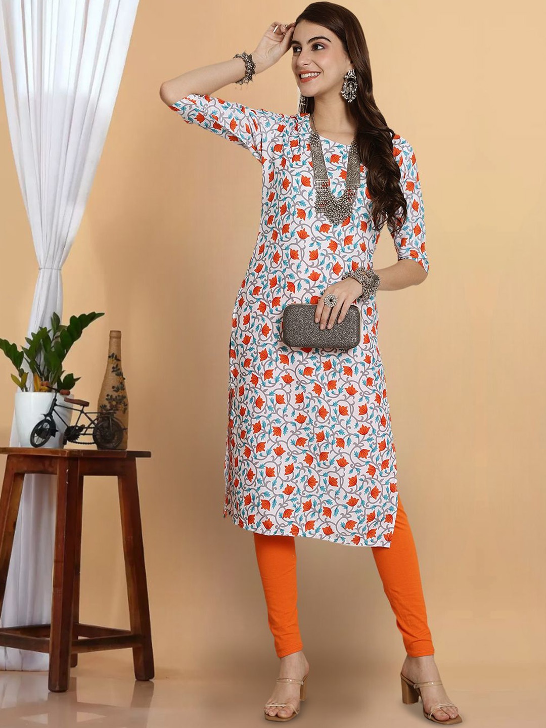 

7Threads Floral Printed Round Neck Straight Kurta, White