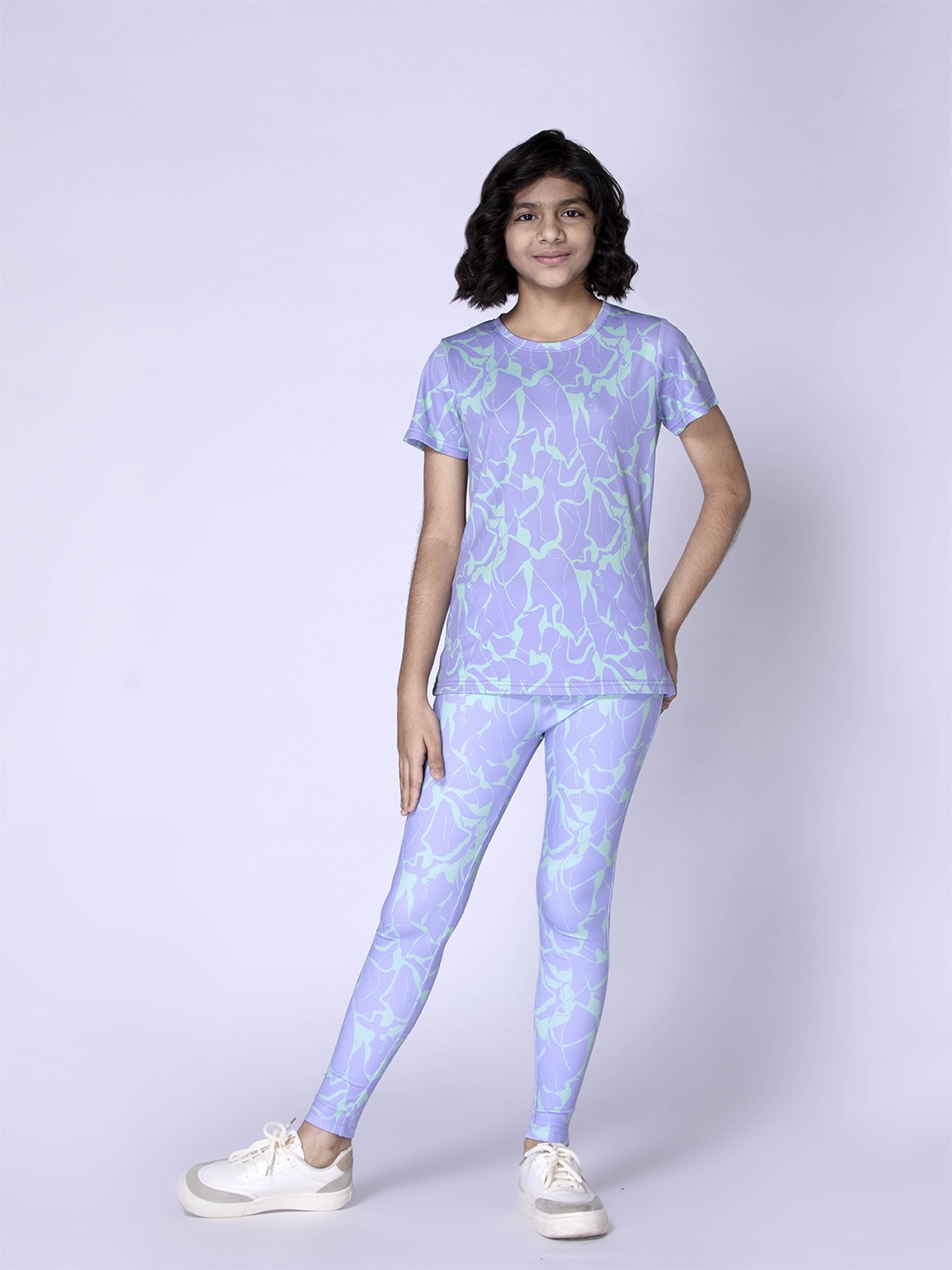 

UMILDO Girls Printed T-shirt with Leggings, Purple
