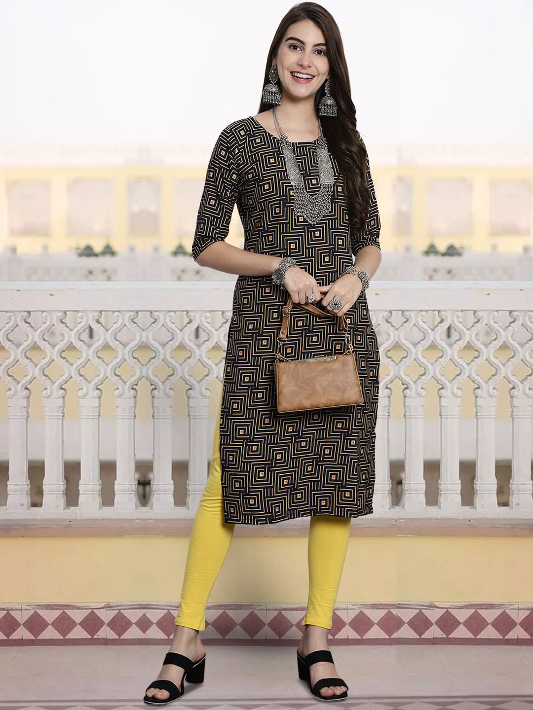 

7Threads Women Ethnic Motifs Printed Sequinned Floral Crepe Kurta, Multi