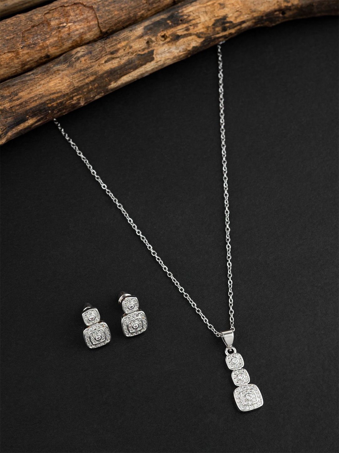 

E2O Silver-Plated Jewellery Set