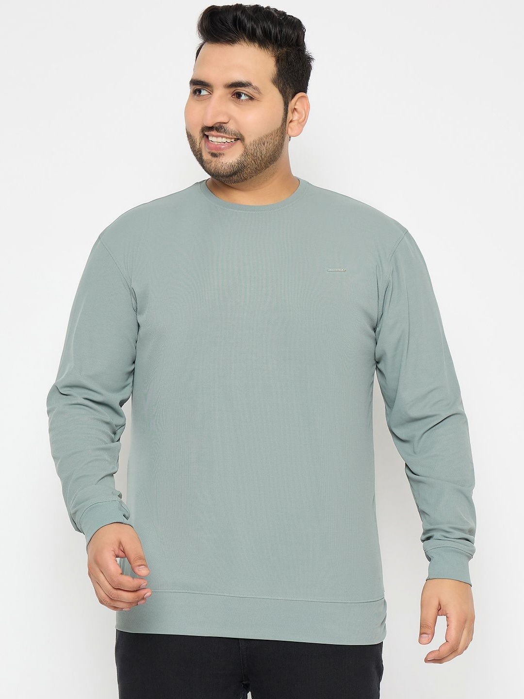 

Parcel Yard Men Solid Round Neck Cotton Relaxed Fit T-shirt, Grey