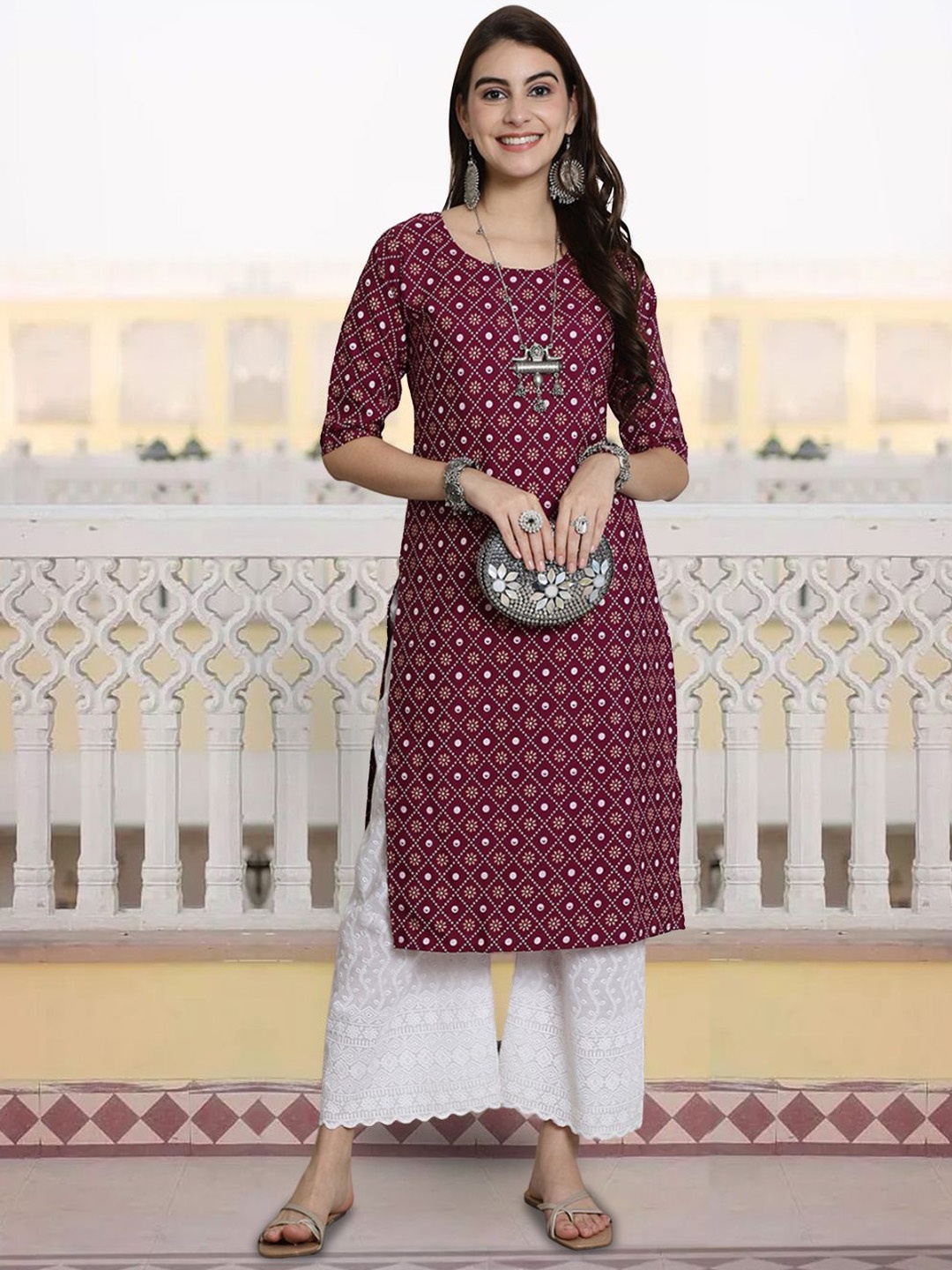 

7Threads Geometric Printed Round Neck Straight Kurta, Maroon