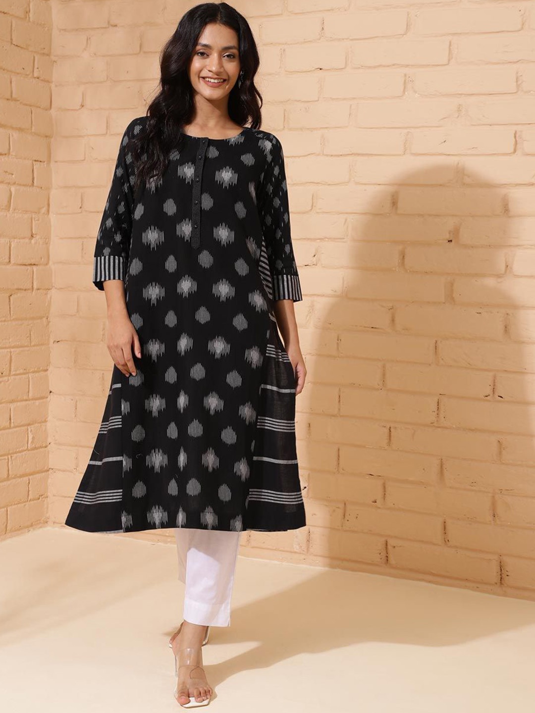 

Fabindia Ethnic Motifs Printed Round Neck Cotton A-Line Kurta, Black