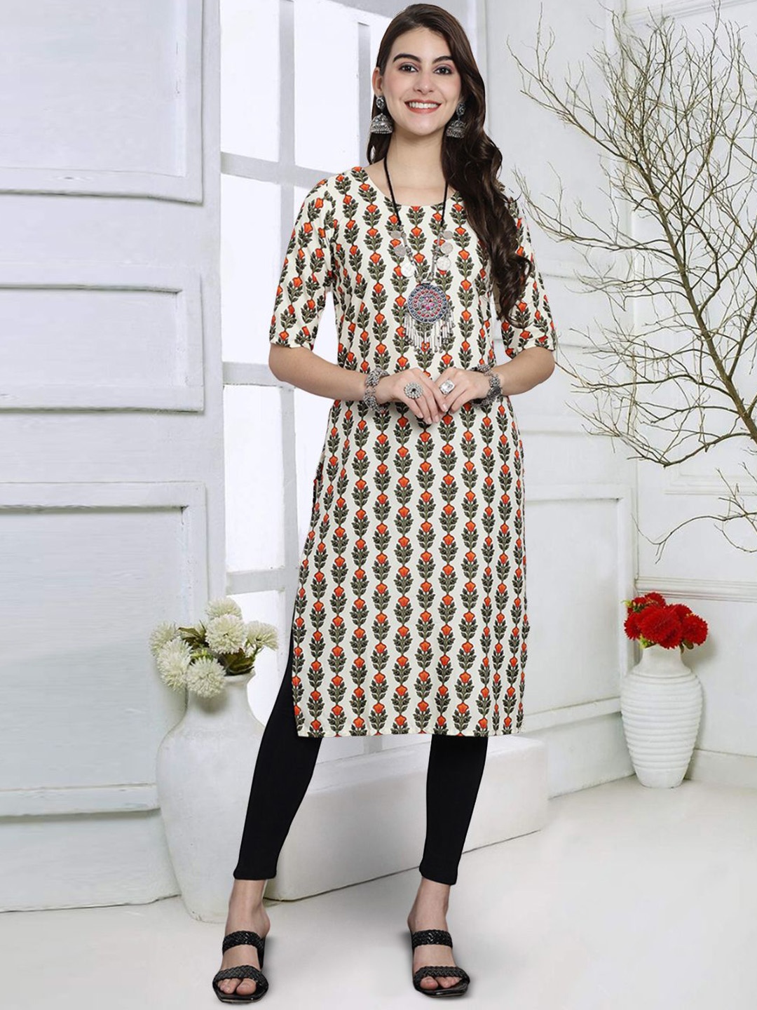 

7Threads Ethnic Motifs Printed Round Neck Crepe Straight Kurta, White