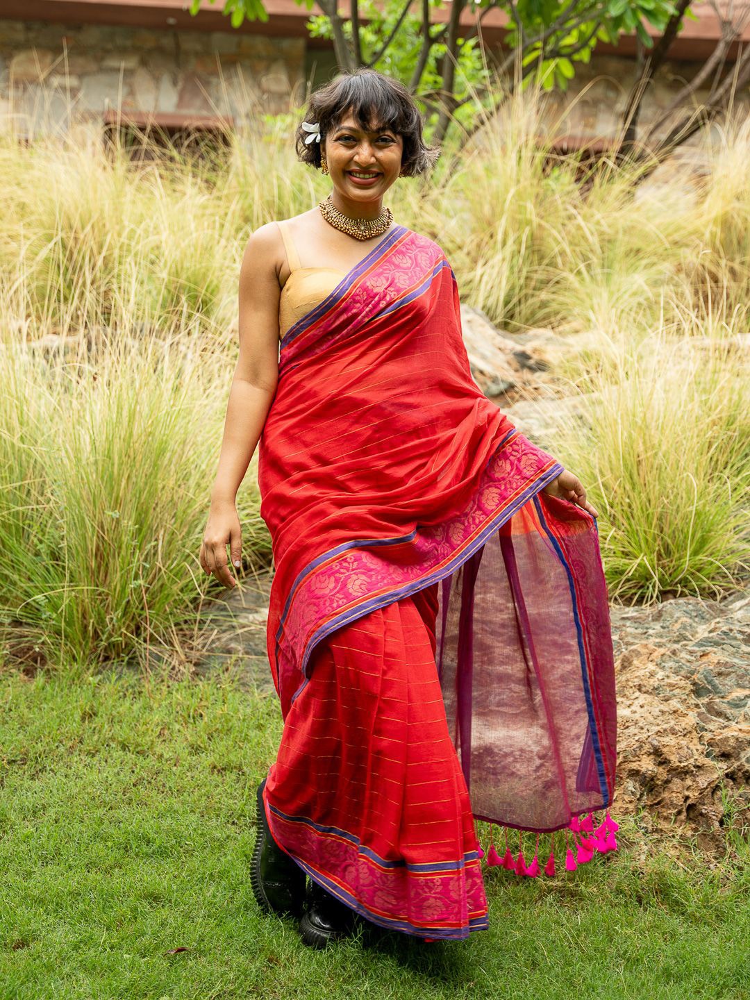 

Suta Striped Woven Design Pure Cotton Ready to Wear Saree, Pink