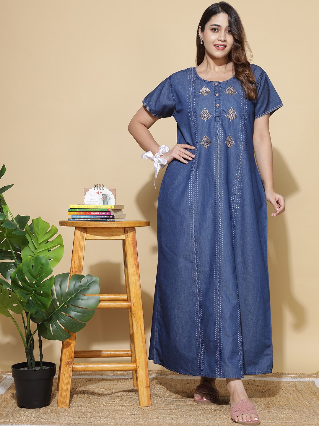 

9shines Label Women Embroidered Maxi Nightdress, Navy blue