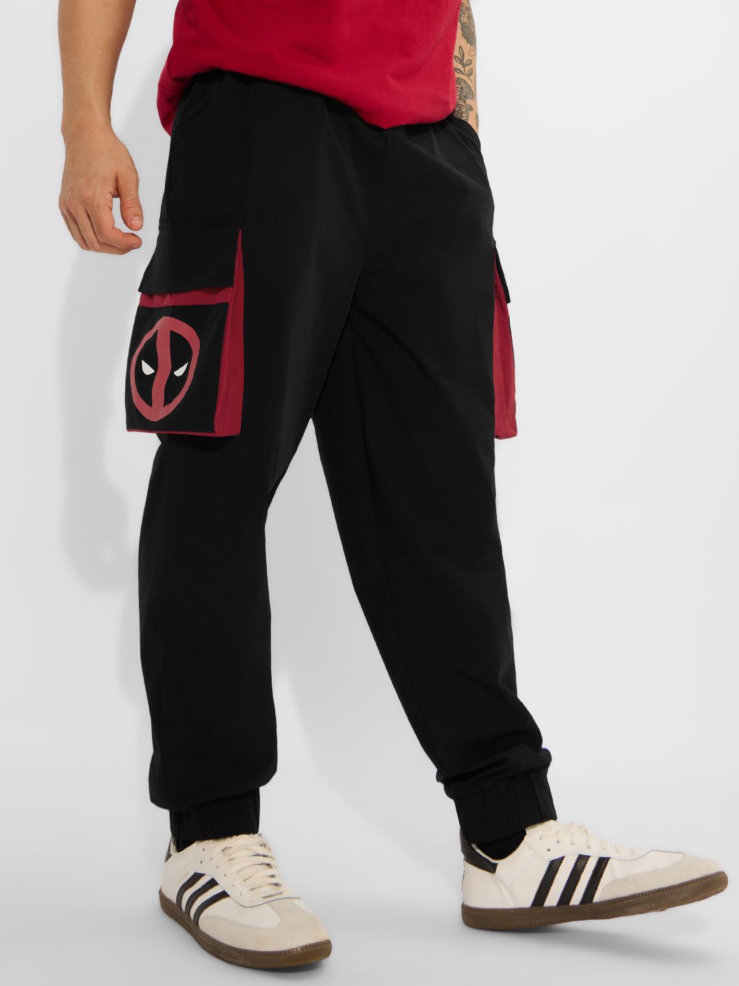 

The Souled Store Men Mid Rise Joggers, Black