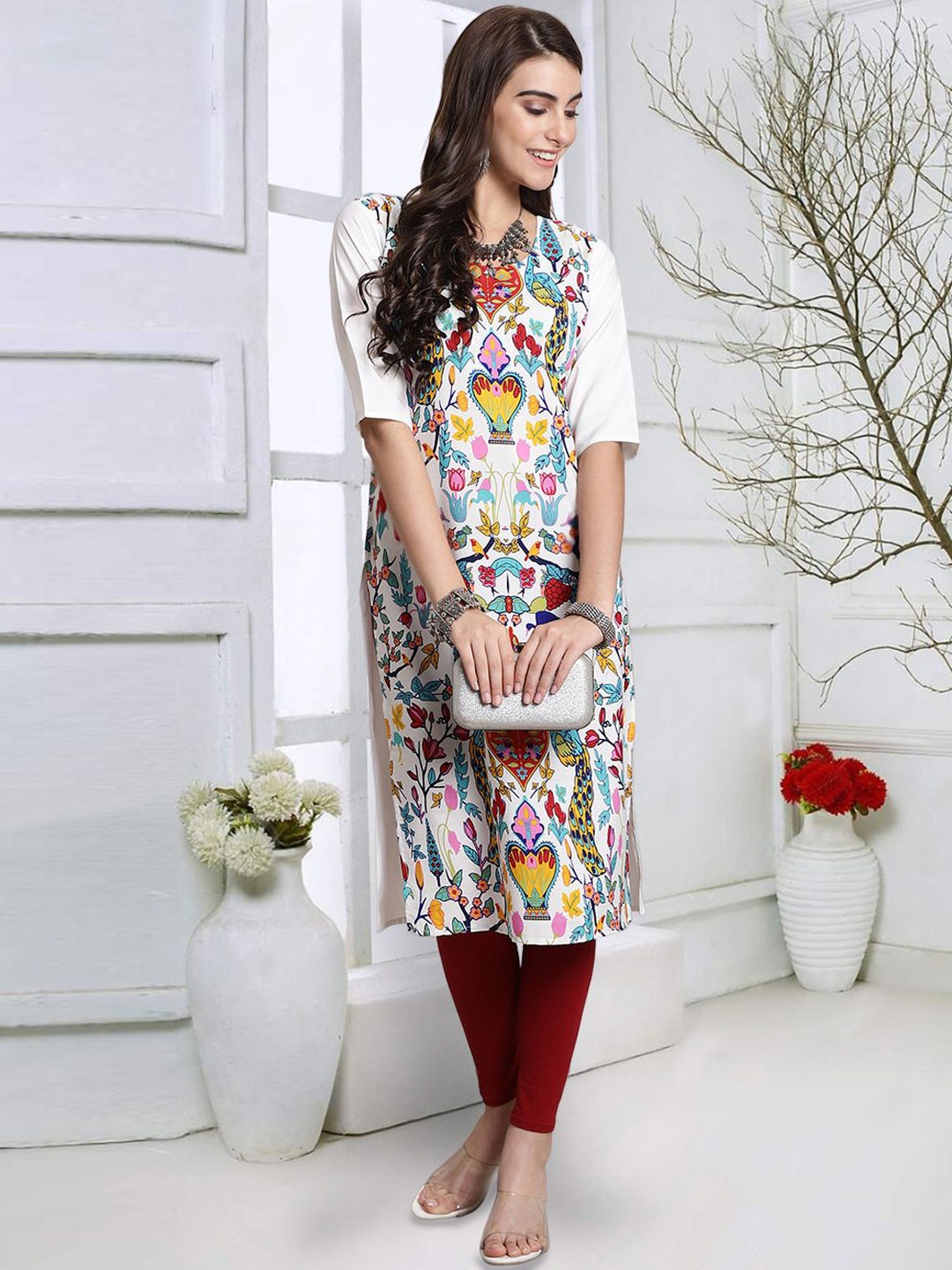 

7Threads Floral Printed Round Neck Regular Crepe Straight Kurta, White