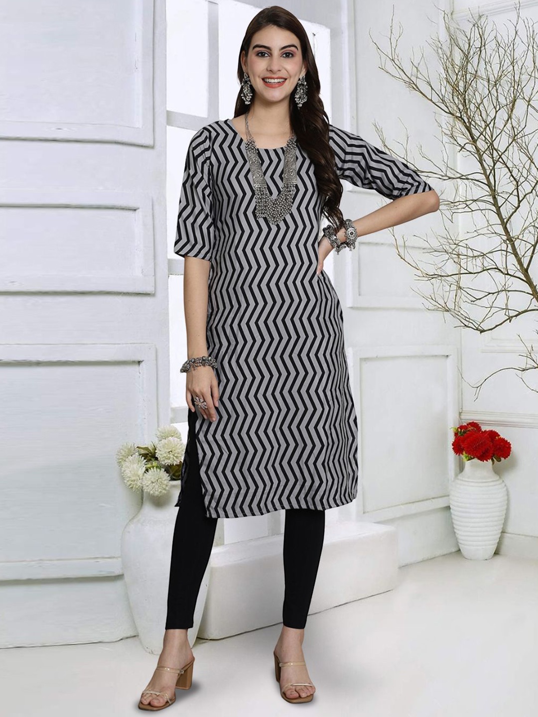 

7Threads Chevron Printed Straight Kurta, Grey
