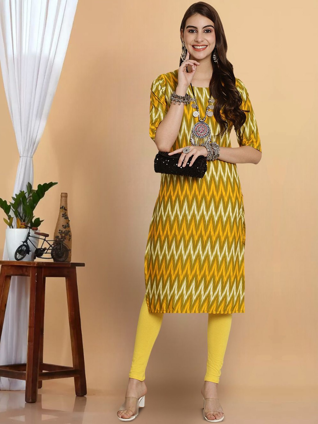

7Threads Women Printed Flared Sleeves Thread Work Floral Crepe Kurta, Multi