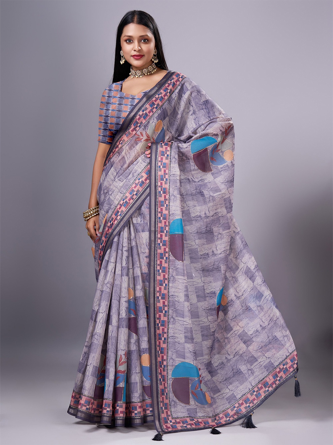 

SANJANA SILK Floral Zari Organza Half and Half Block Print Saree, Purple