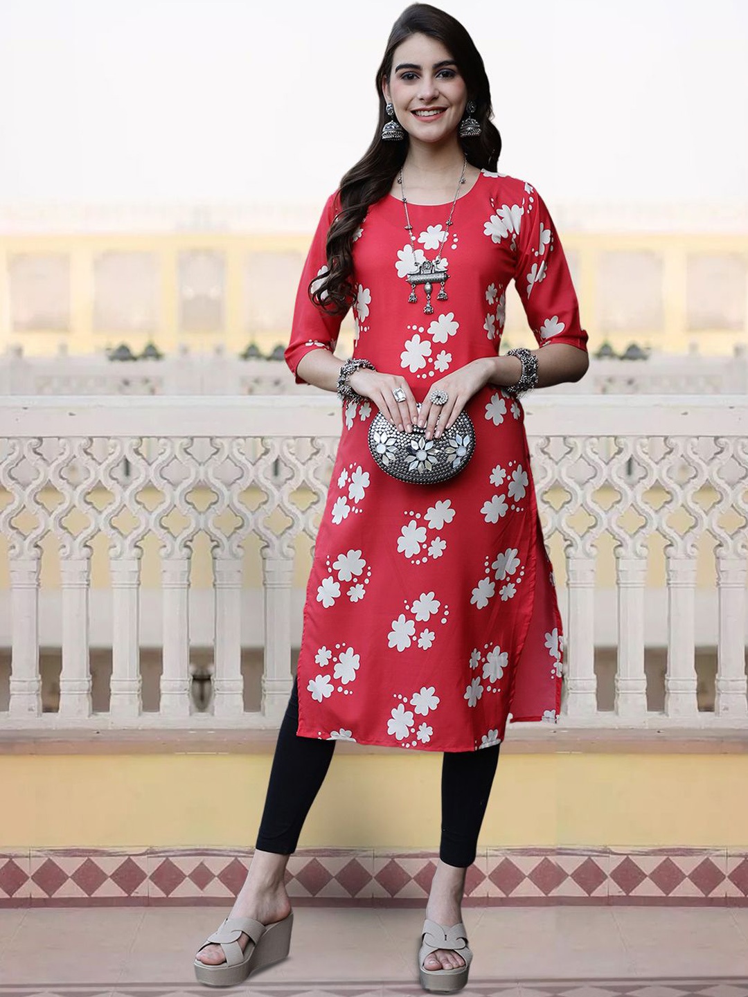 

7Threads Floral Printed Round Neck Straight Kurta, Red