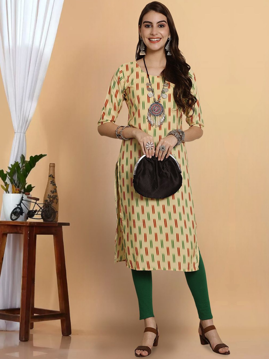 

7Threads Geometric Printed Round Neck Straight Kurta, Yellow