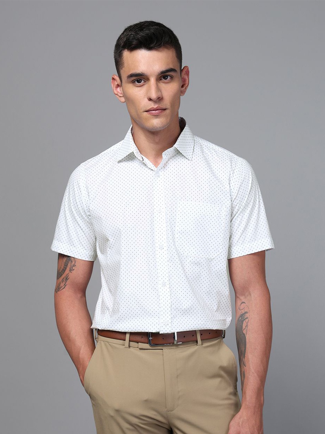 

DON VINO Men Spread Collar Geometric Printed Cotton Slim Fit Formal Shirt, White