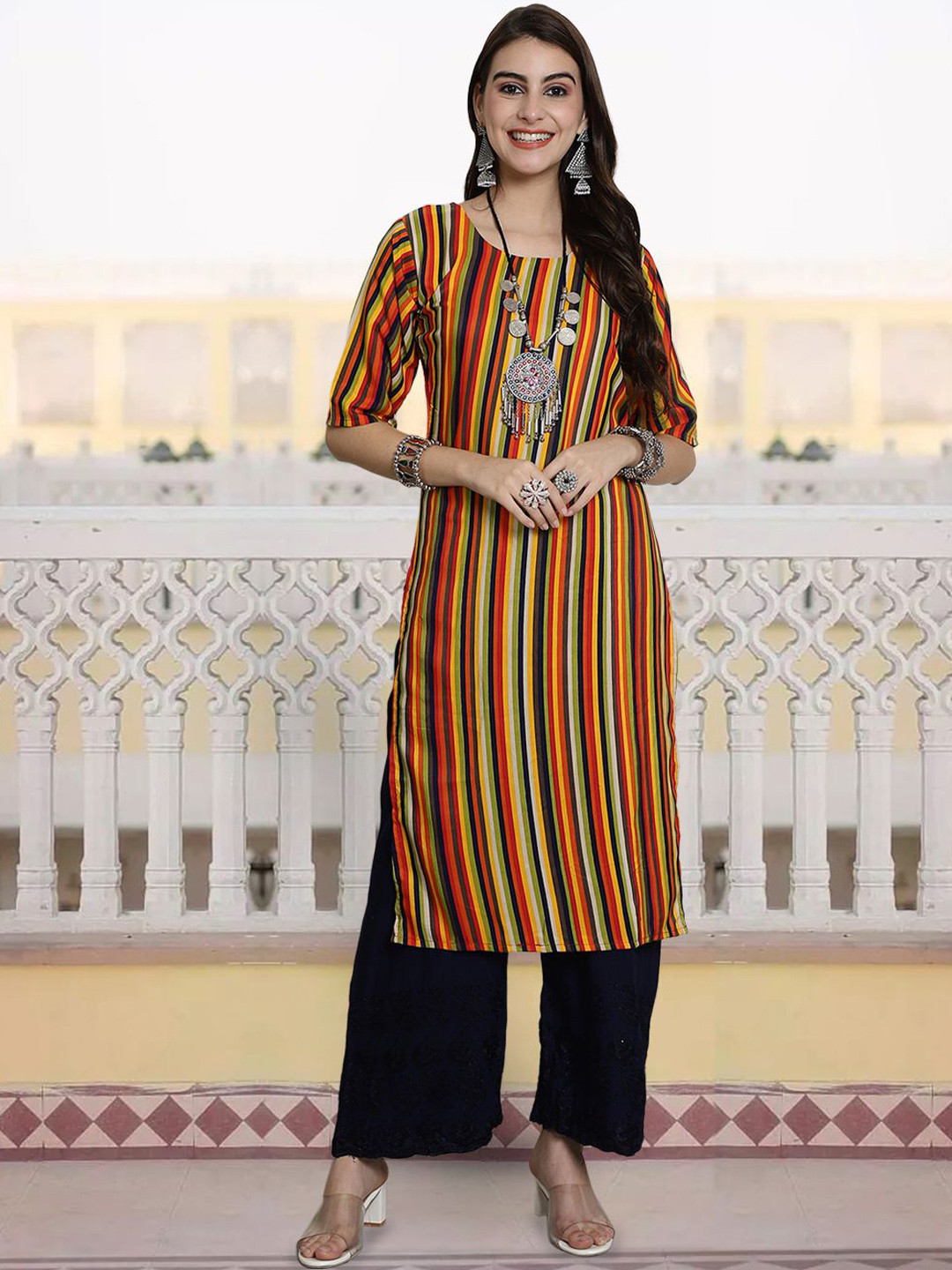 

7Threads Striped Round Neck Straight Kurta, Black