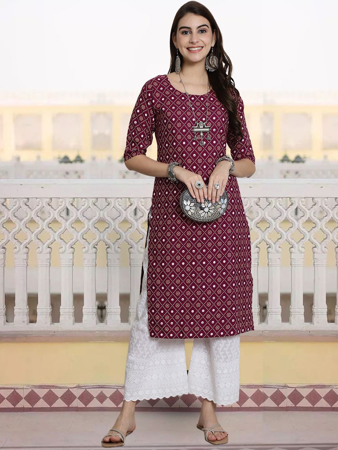 

7Threads Ethnic Motifs Printed Round Neck Crepe Straight Kurta, Maroon