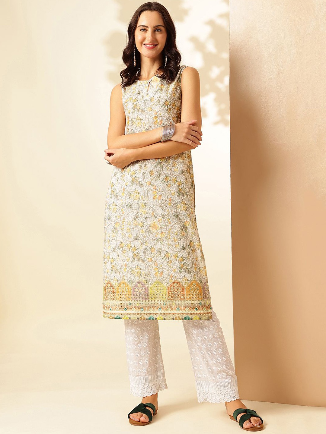

Anouk Rustic Floral Printed Keyhole Neck Pure Cotton Straight Kurta, White
