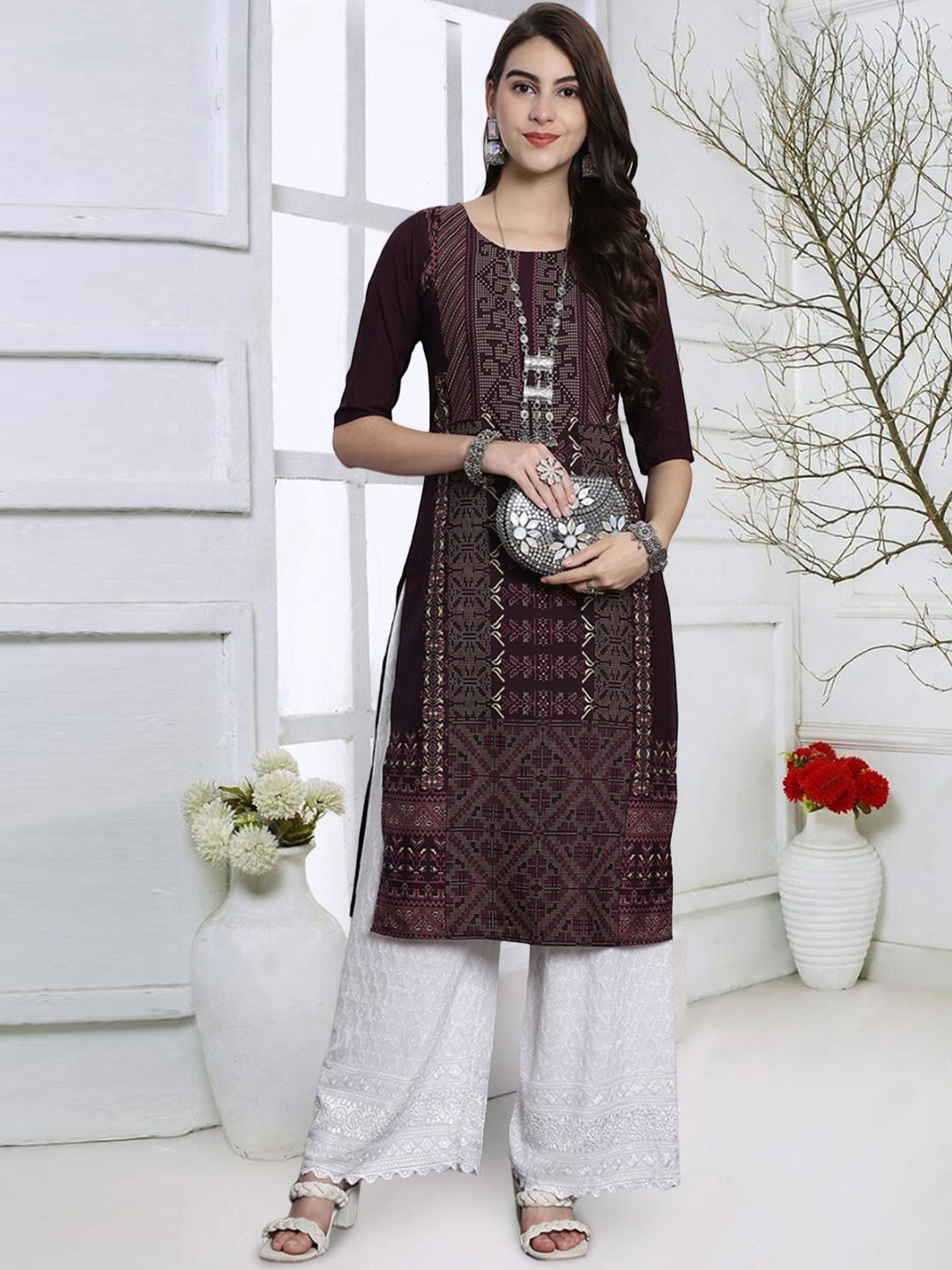 

7Threads Geometric Printed Round Neck Straight Kurta, Brown