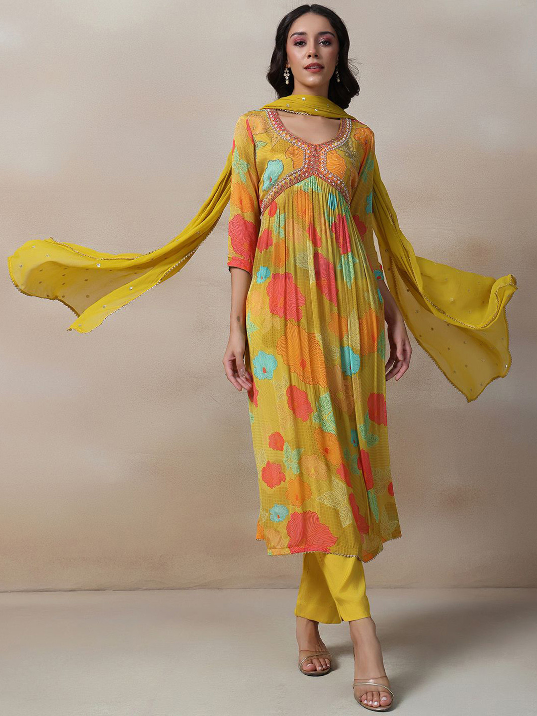

Rang by Indya Women Floral Printed Empire Beads and Stones Kurta with Trousers & With Dupatta, Yellow