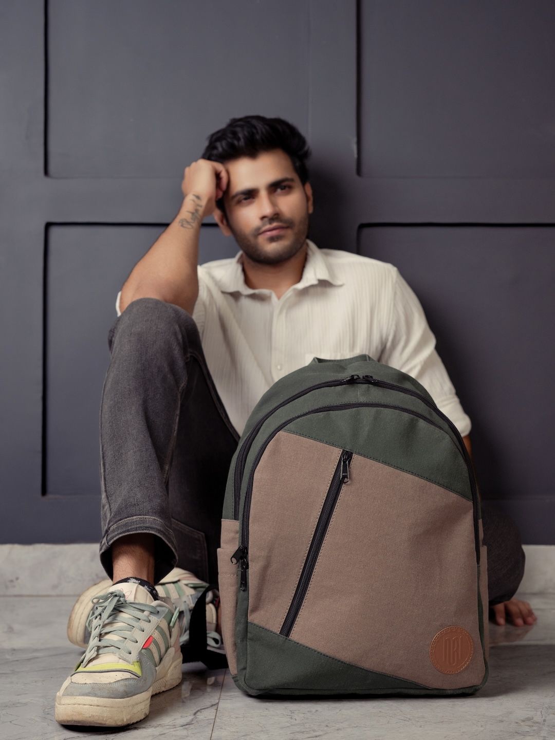 

Mona B Unisex Backpack, Green