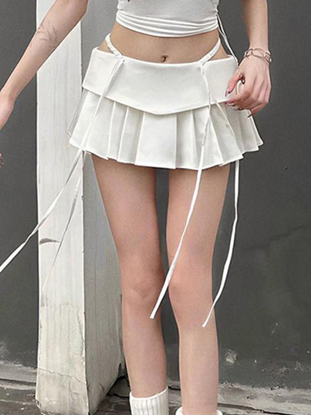 

LULU & SKY Women Pleated A-Line Mini Skirts, White