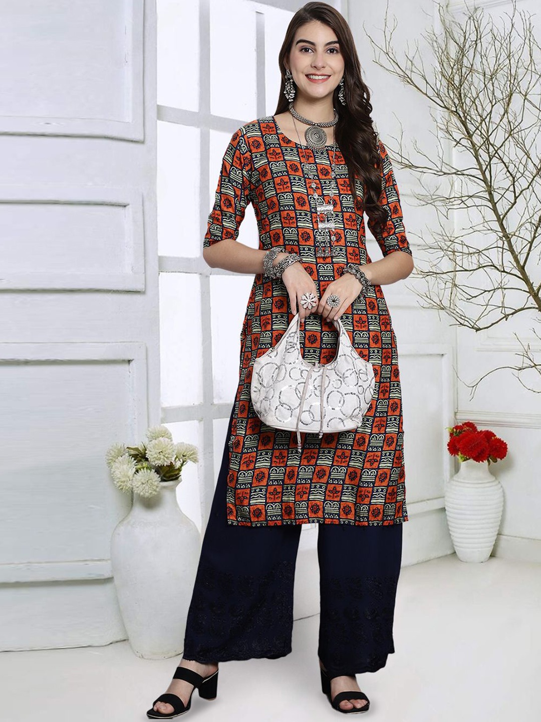 

KALINI Geometric Printed Round Neck Straight Kurta, Red