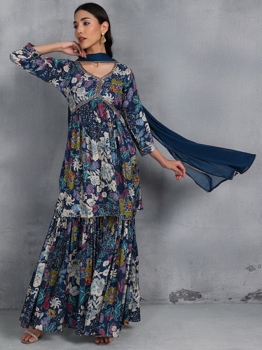 

Rang by Indya Floral Printed Sequinned Kurta with Sharara & Dupatta, Blue
