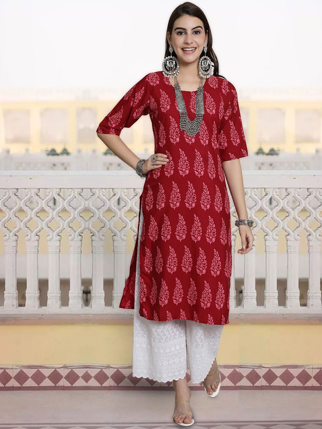 

7Threads Ethnic Motifs Printed Round Neck Straight Kurta, Maroon