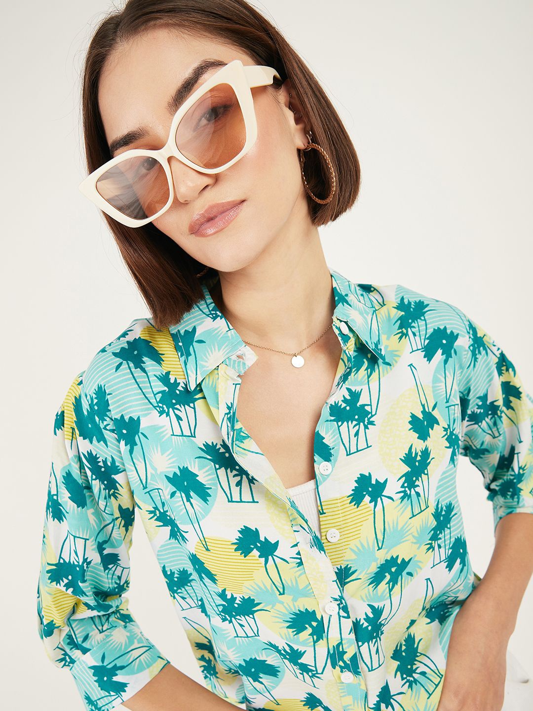 

DressBerry Women Spread Collar Floral Printed Boxy Casual Shirt, Blue