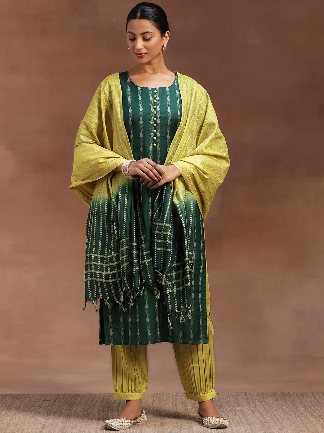 

Libas Ethnic Motifs Woven Design Kurta with Salwar & Dupatta, Green