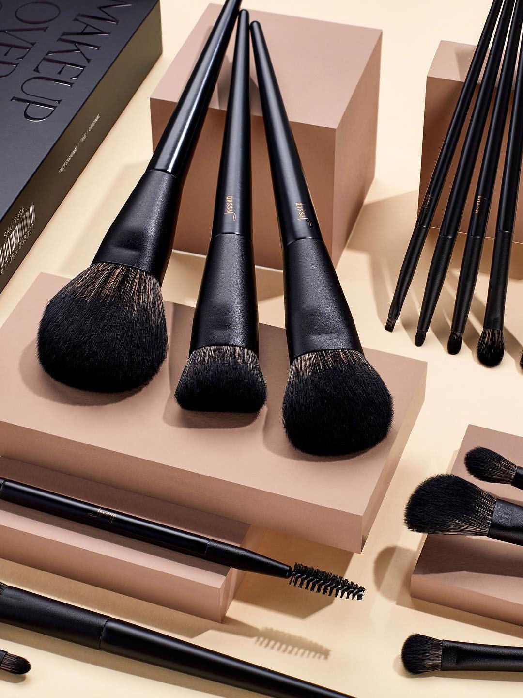

JESSUP Set Of 14 Durable High- Matte Versatile Collection Brush, Black
