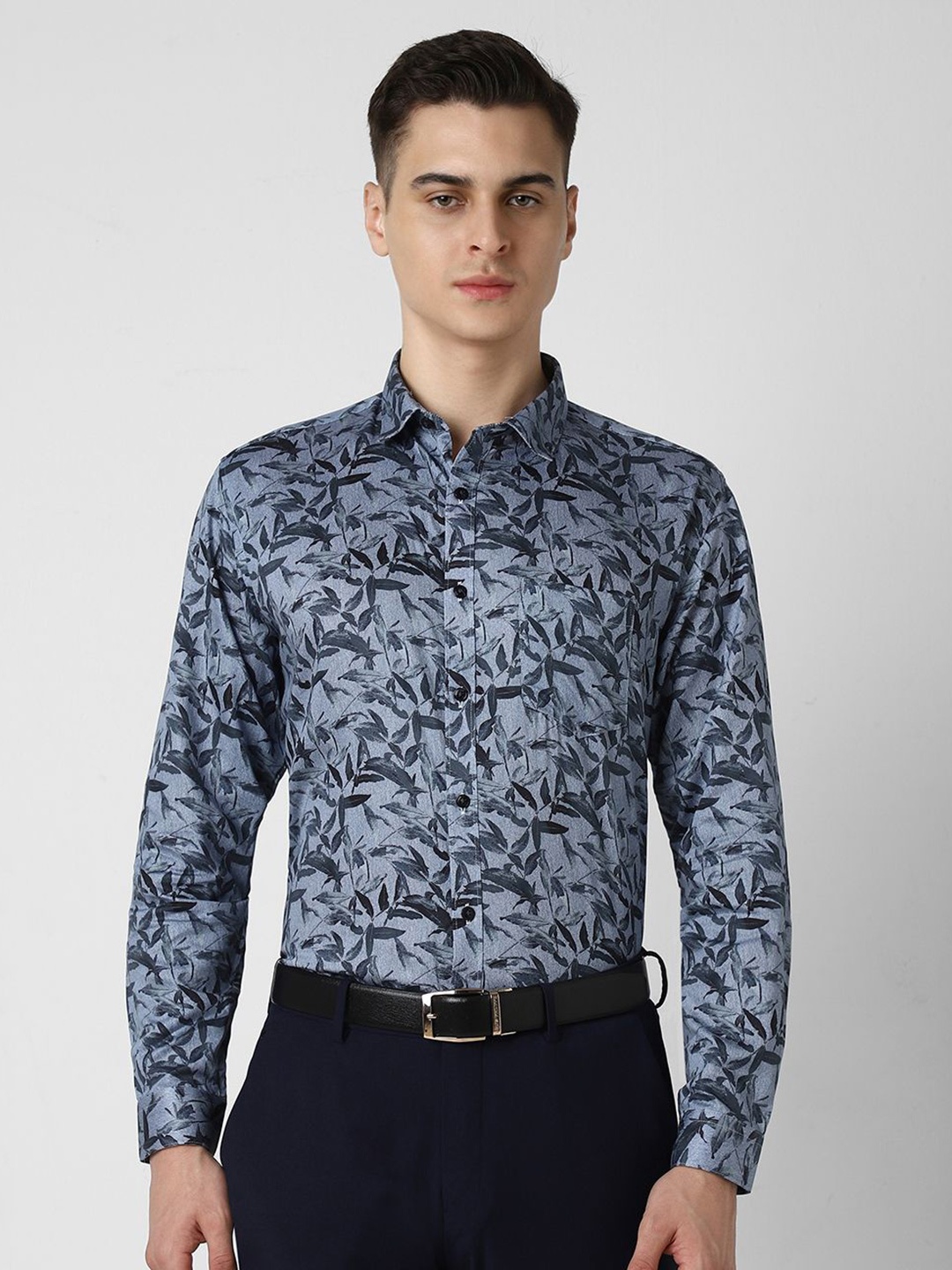 

Van Heusen Men Spread Collar Floral Printed Cotton Slim Fit Party Shirt, Blue
